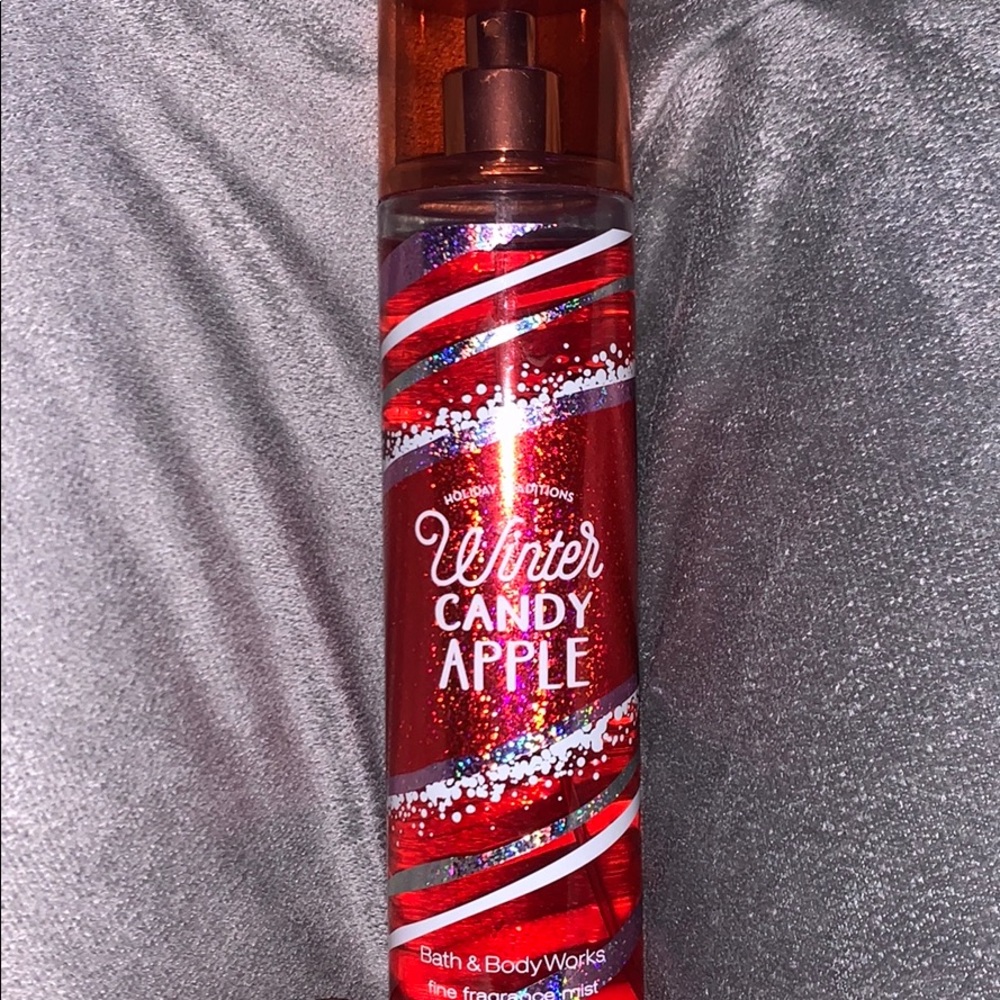 Bath and body works winter candy apple mist